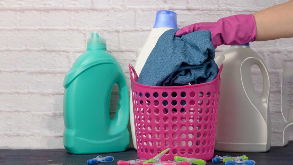 Using cleaning liquids and powders is how to vanquish spills with no hassell.