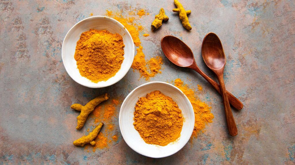 Beneficial ways to use turmeric powder in your home.